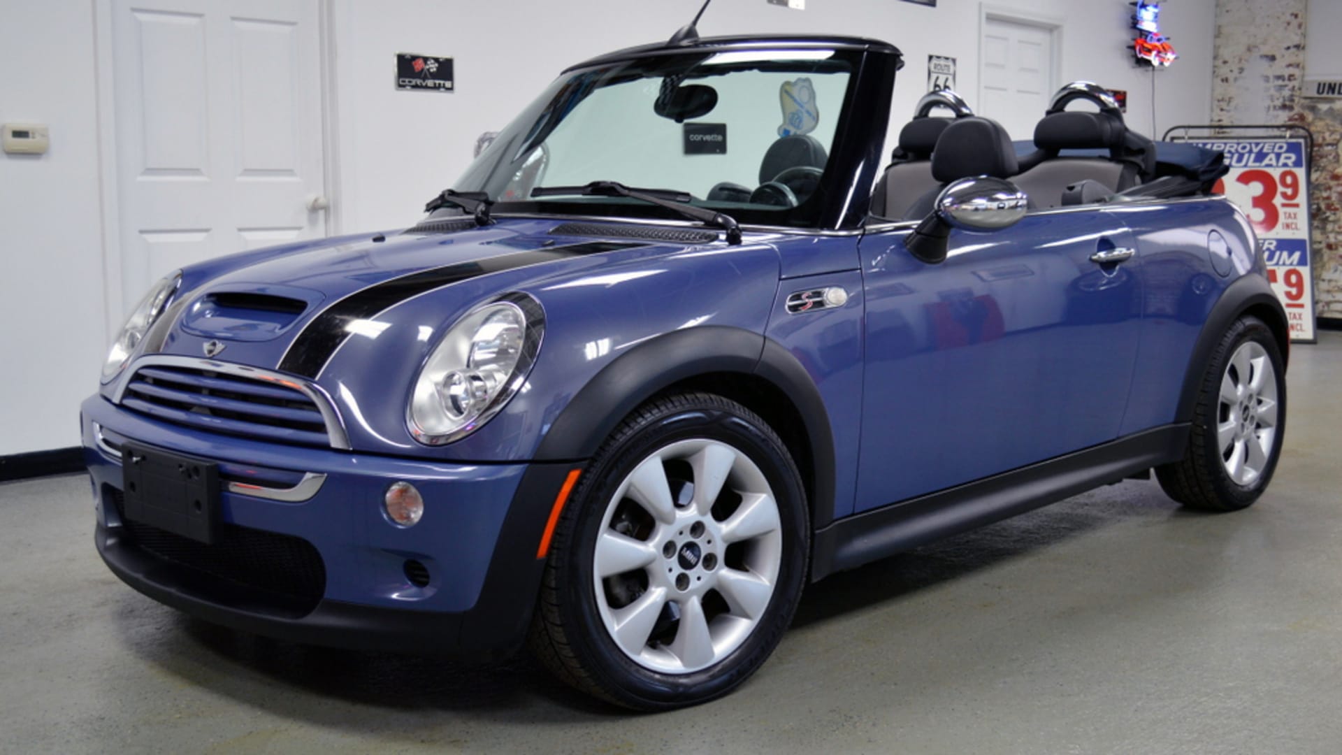 2006 Mini Cooper S Convertible at Kansas City Spring 2015 as T80