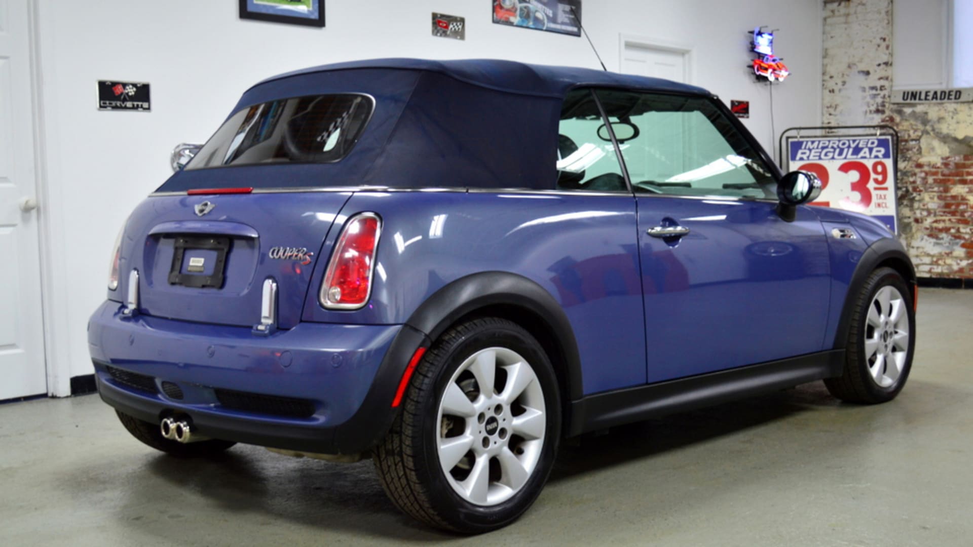 2006 Mini Cooper S Convertible at Kansas City Spring 2015 as T80
