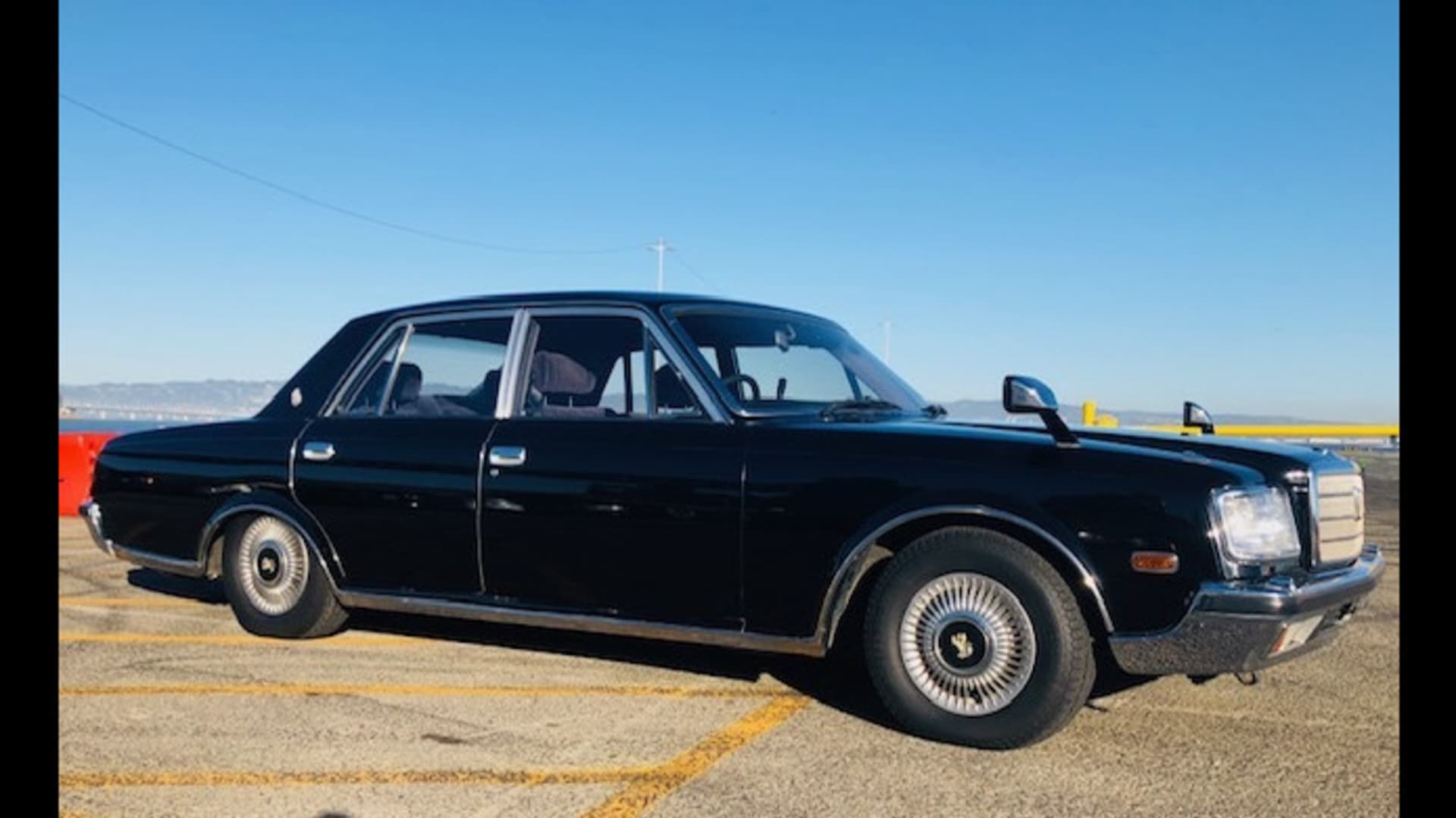 1990 Toyota Century at Las Vegas 2018 as T247 - Mecum Auctions