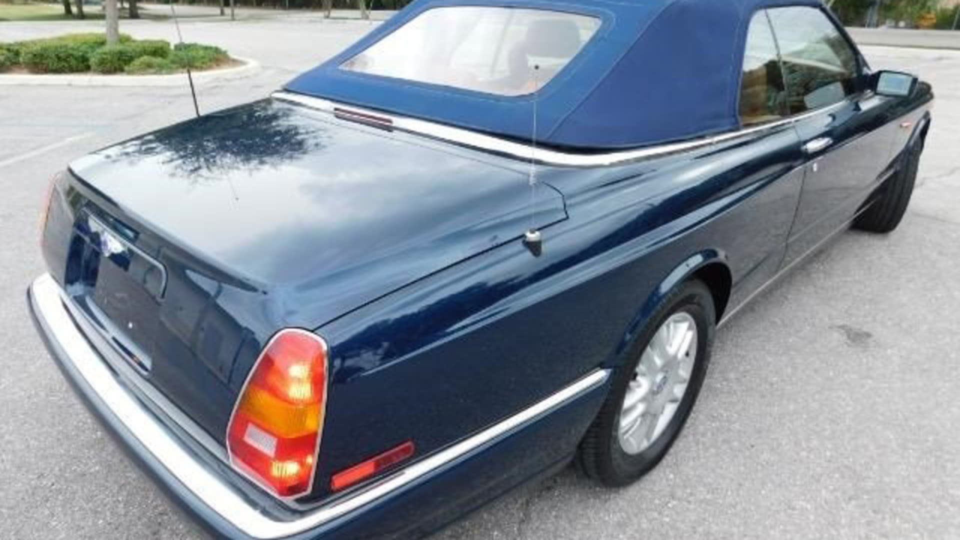 1999 Bentley Azure Convertible at Las Vegas 2022 as F132.1 Mecum Auctions