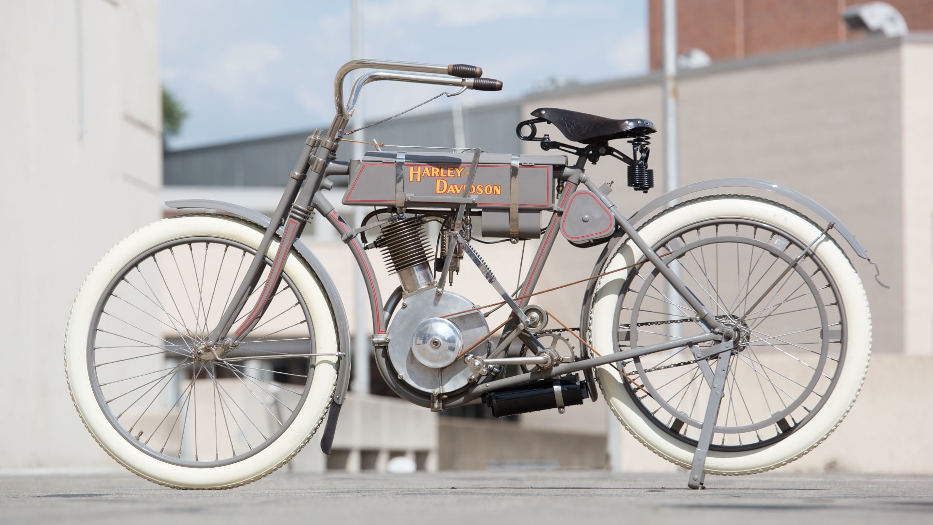 1908 Harley-Davidson Strap Tank at Las Vegas Motorcycles 2016 as S85 ...