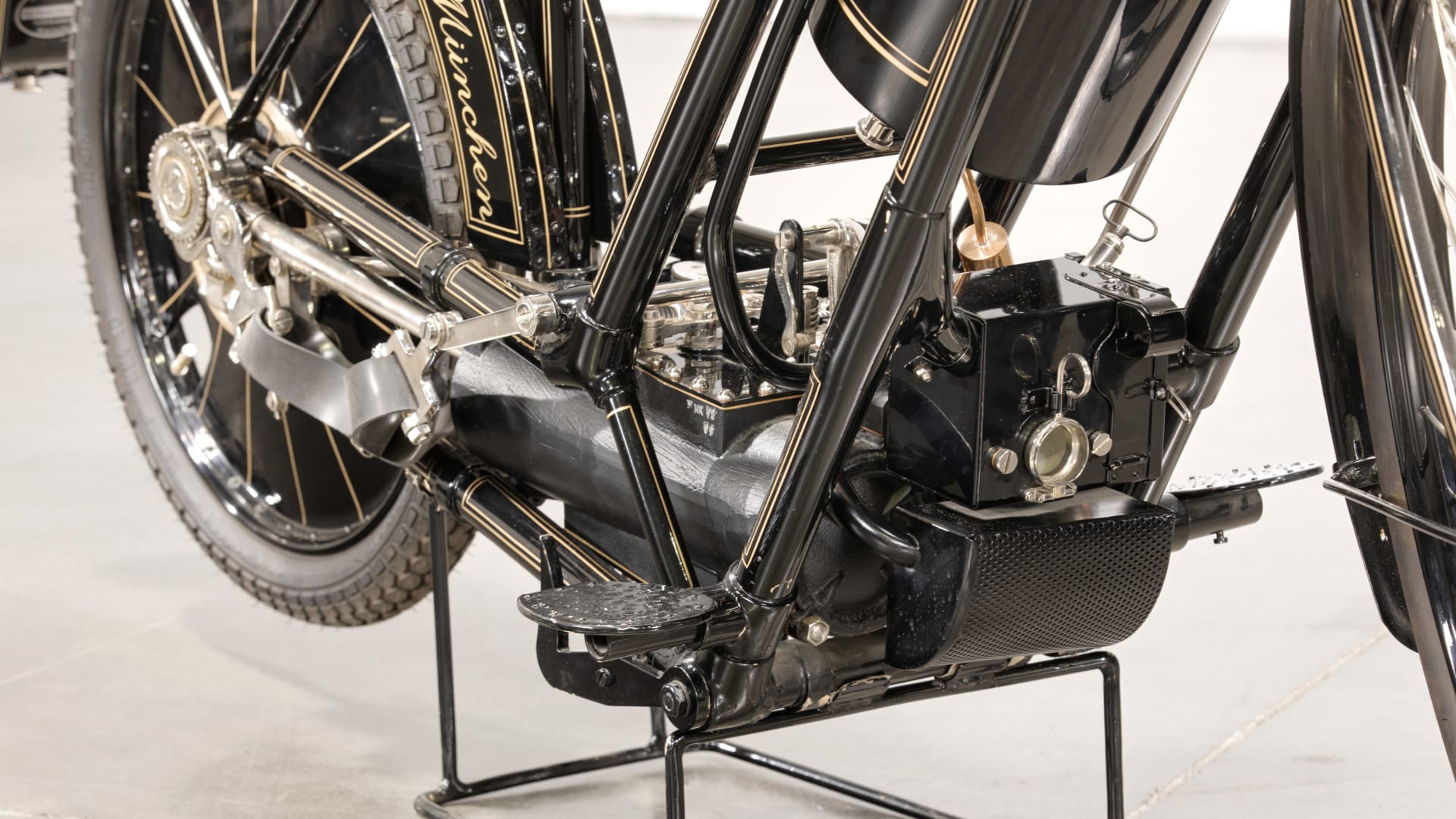 1894 Hildebrand And Wolfmuller Replica at Las Vegas Motorcycles 2019 as