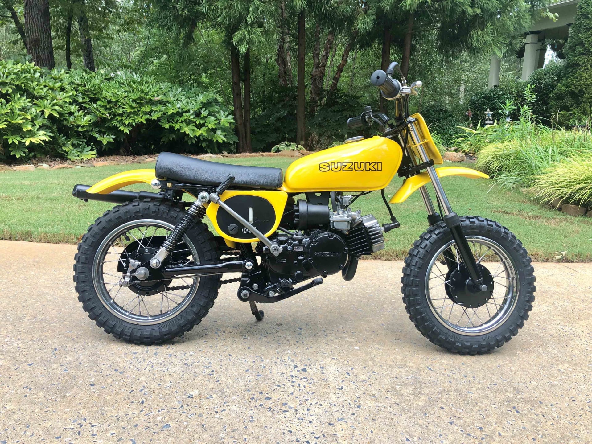 1980 Suzuki JR50 at Las Vegas Motorcycles 2021 as F18 Mecum Auctions