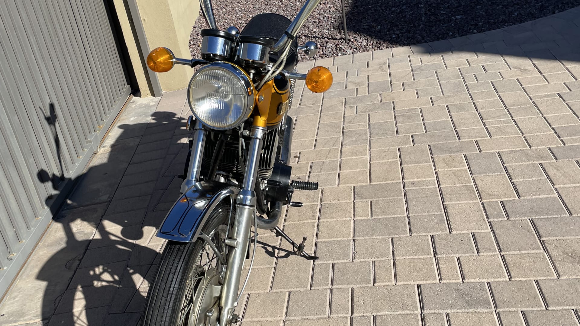 1972 Yamaha Ds7 250 at Las Vegas Motorcycles 2022 as W330 Mecum Auctions