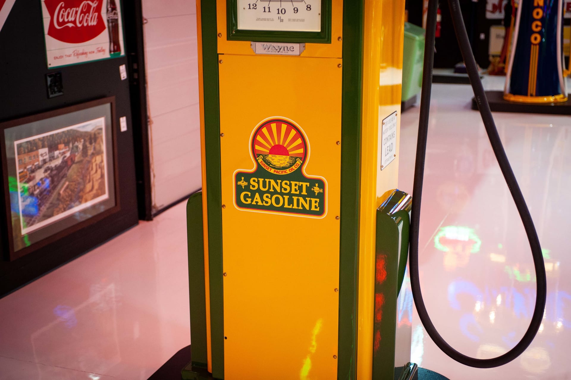 Wayne 60 Clockface Gas Pump 32x76x24 Inches at The Eddie Vannoy