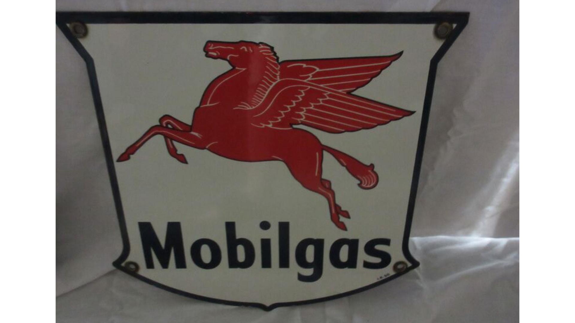 Mobilgas Gas Pump Plate SSP 1950 12x12 at Harrisburg 2015 as J31