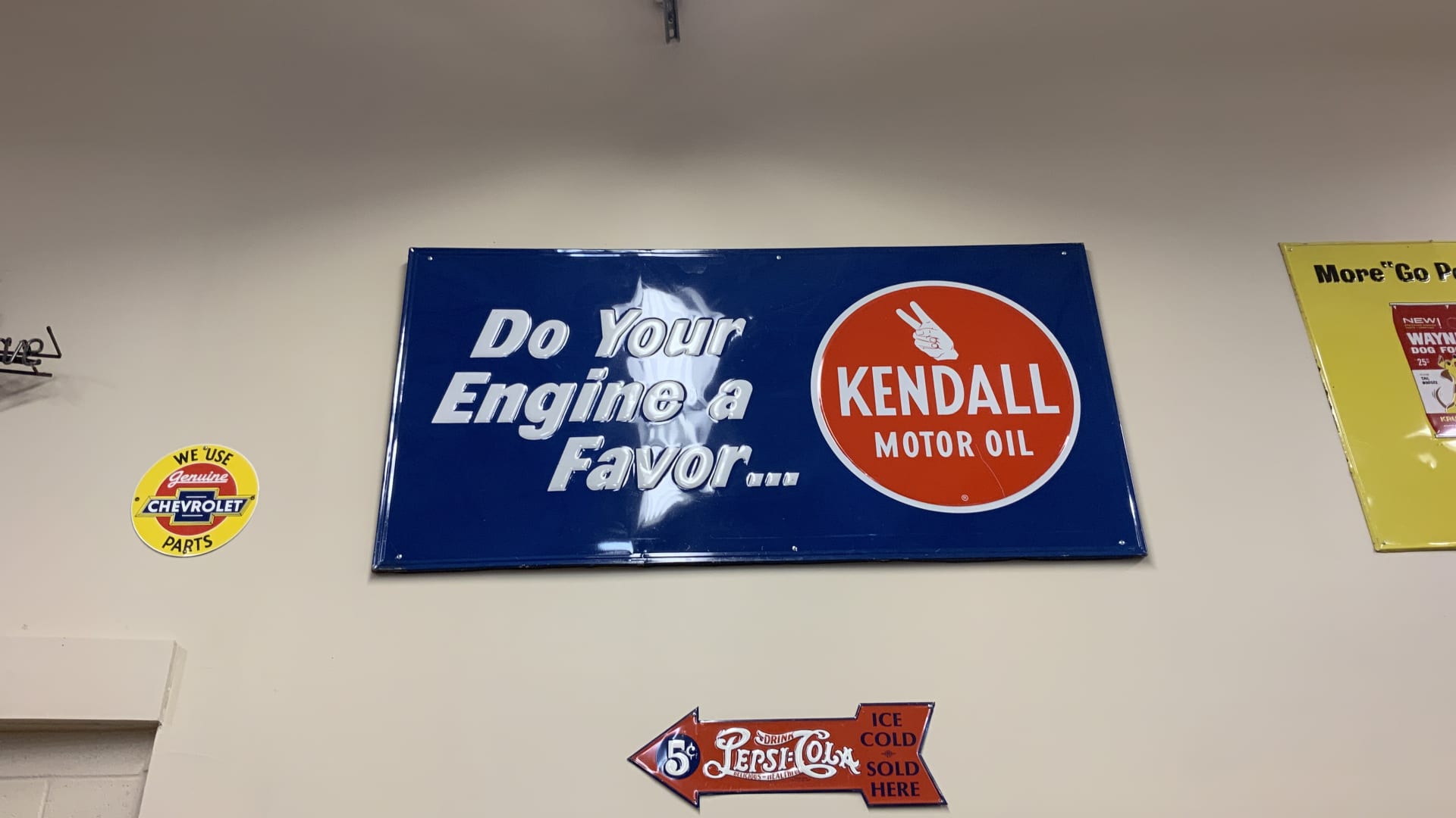 Kendall Motor Oil SingleSided Tin Embossed Sign at Punta Gorda 2021 as
