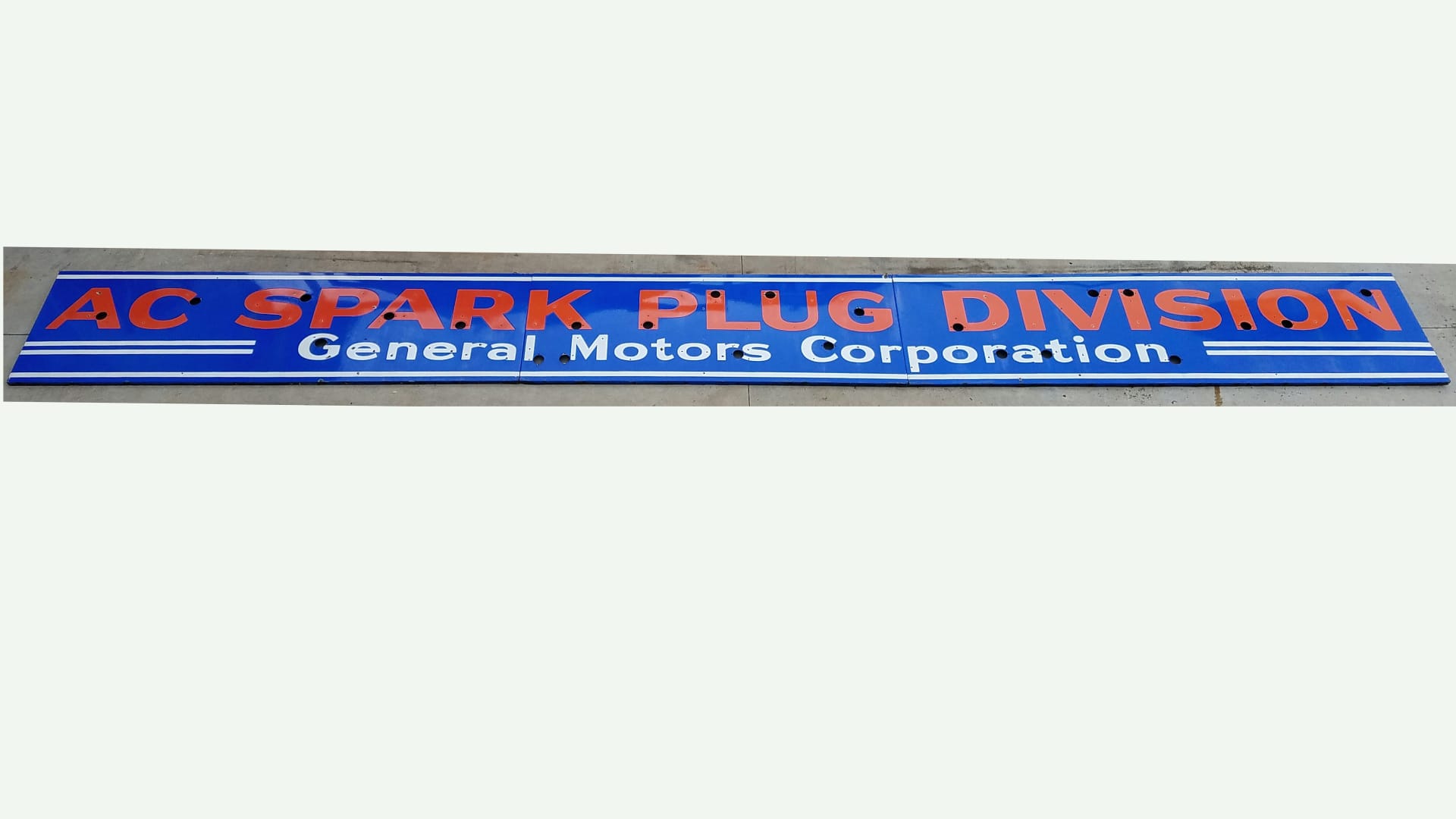 AC Spark Plug Division SSPN 22 Feet Long at Indy Road Art 2017 as K120