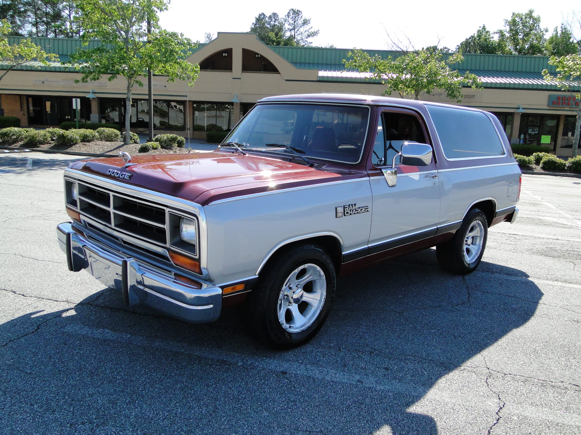 1989 Dodge Ram Charger at Dana Mecum's 26th Original Spring Classic
