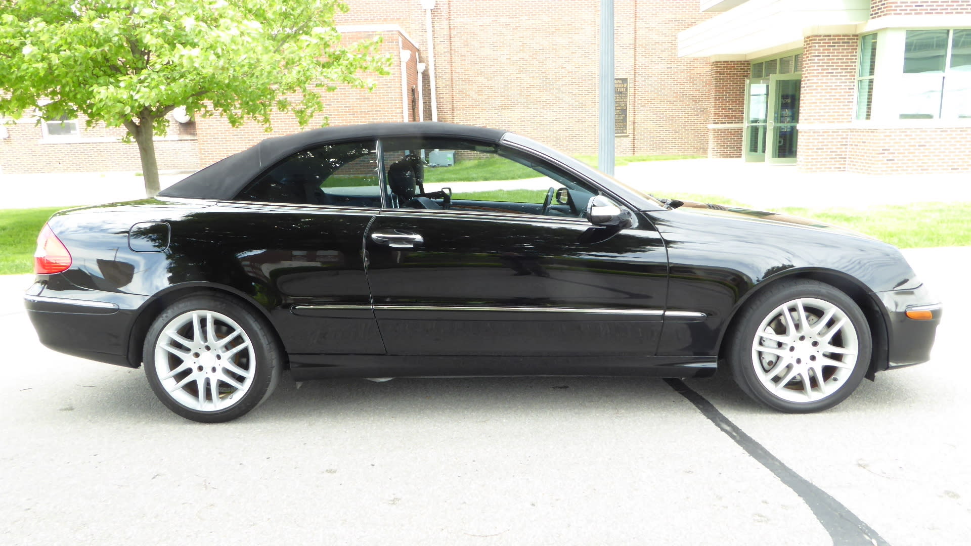 2008 Mercedes-Benz CLK550 Convertible at Indy 2019 as W271 - Mecum Auctions