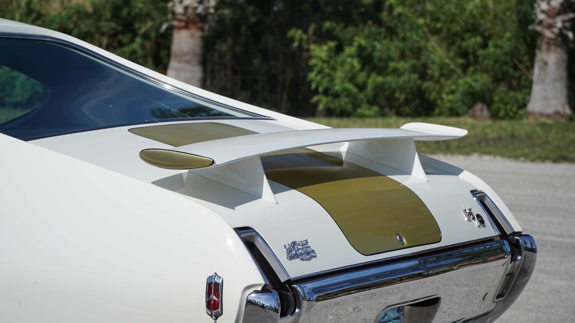 1969 Oldsmobile Hurst/Olds at Indy 2019 as F78 - Mecum Auctions