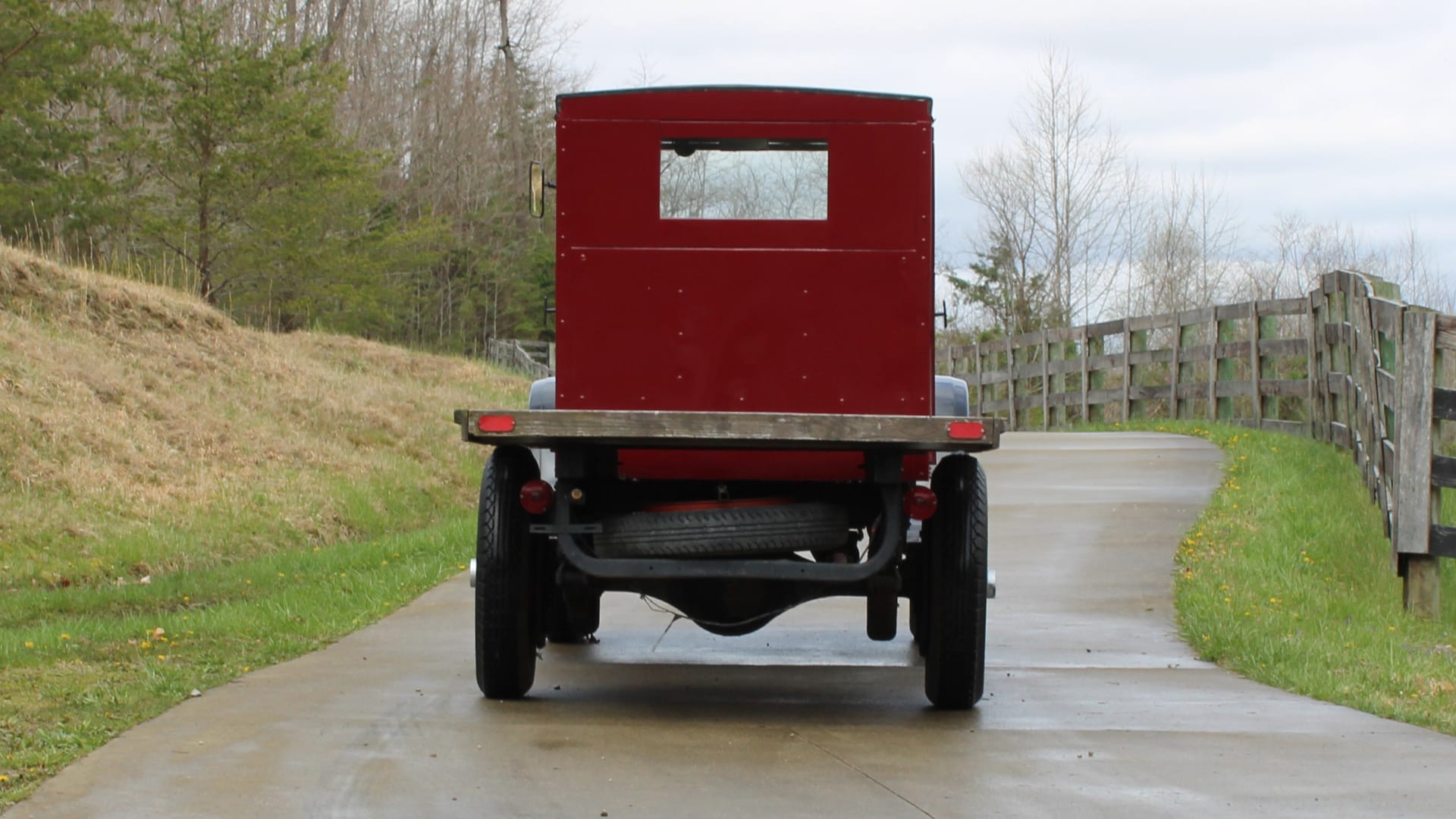 1928 REO Speed Wagon Truck at Indy 2022 as G33 Mecum Auctions