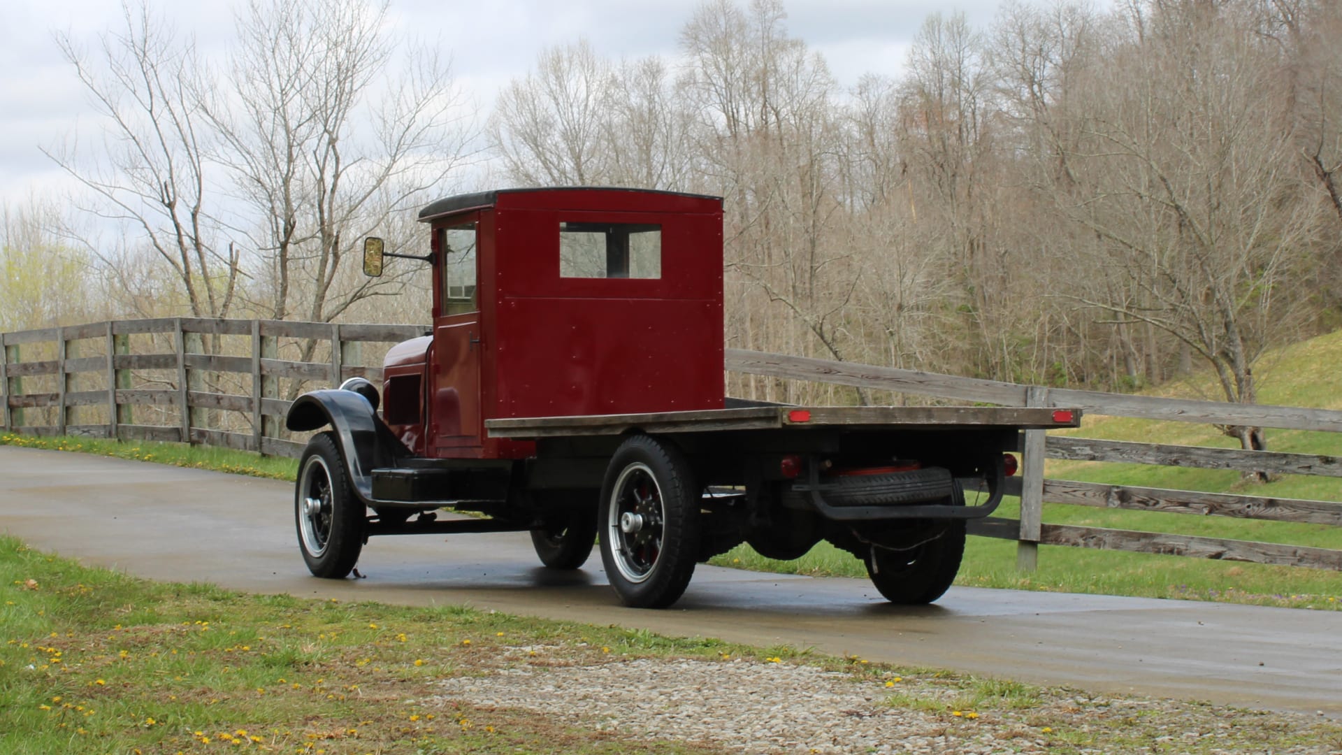 1928 REO Speed Wagon Truck at Indy 2022 as G33 Mecum Auctions