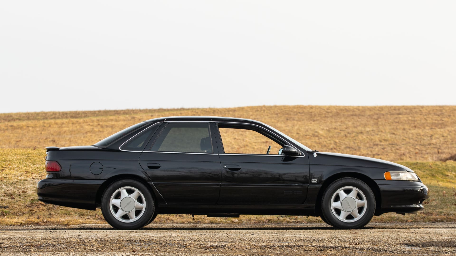 Ford taurus sho 1993