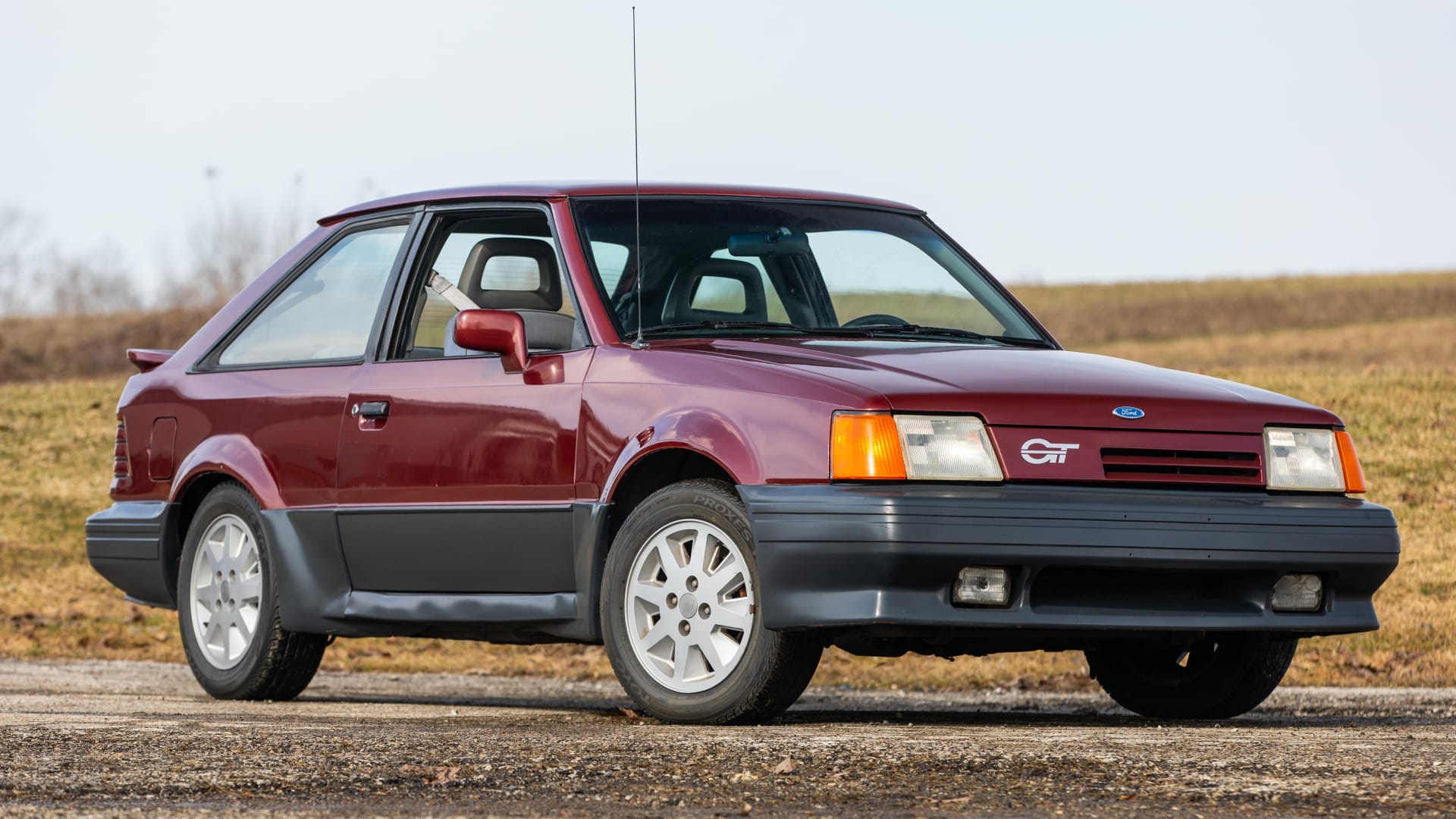 1987 Ford Escort GT at Indy 2022 as F245.1 - Mecum Auctions