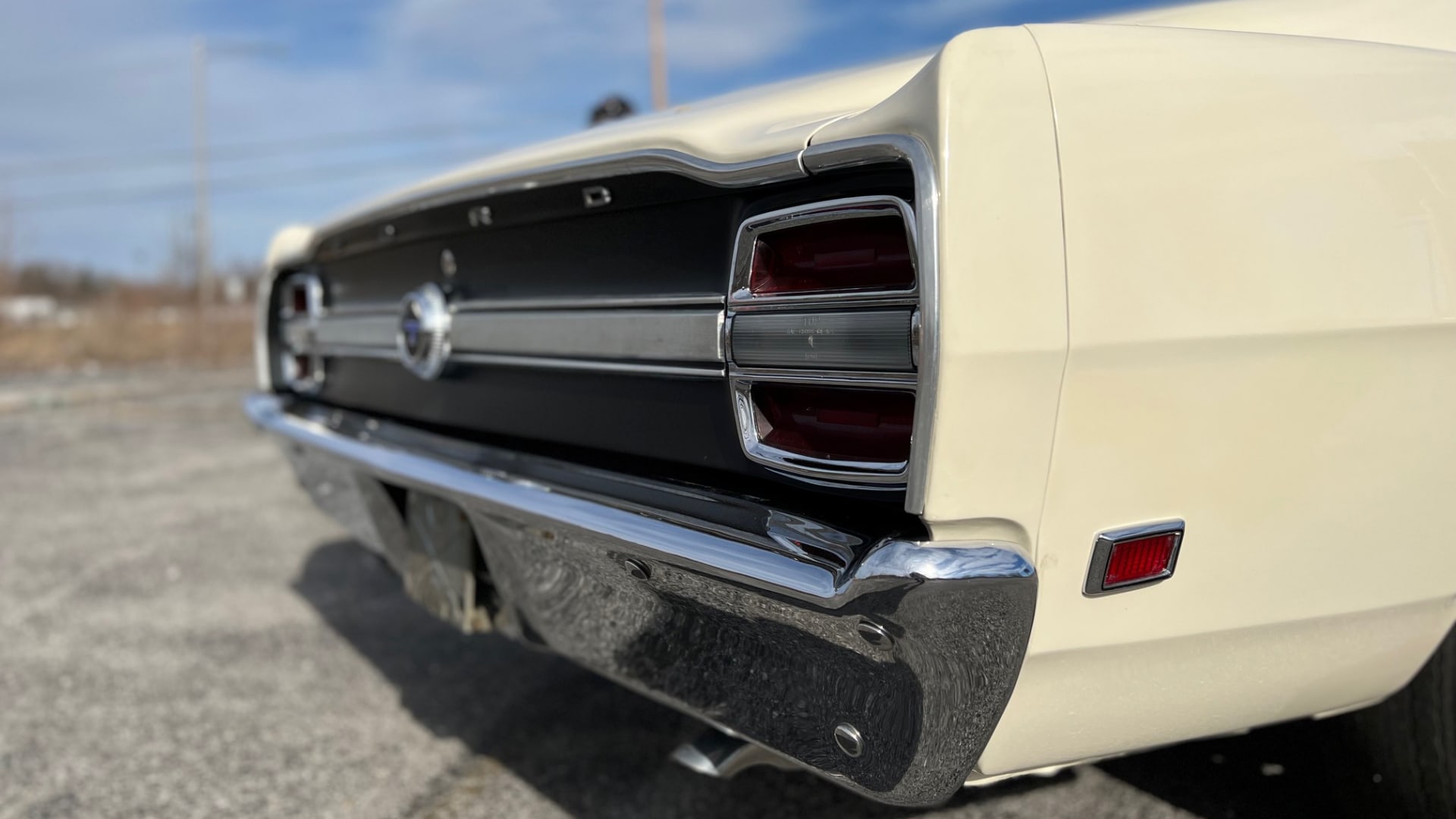 1969 Ford Torino Talladega Fastback at Indy 2022 as F293 Mecum Auctions