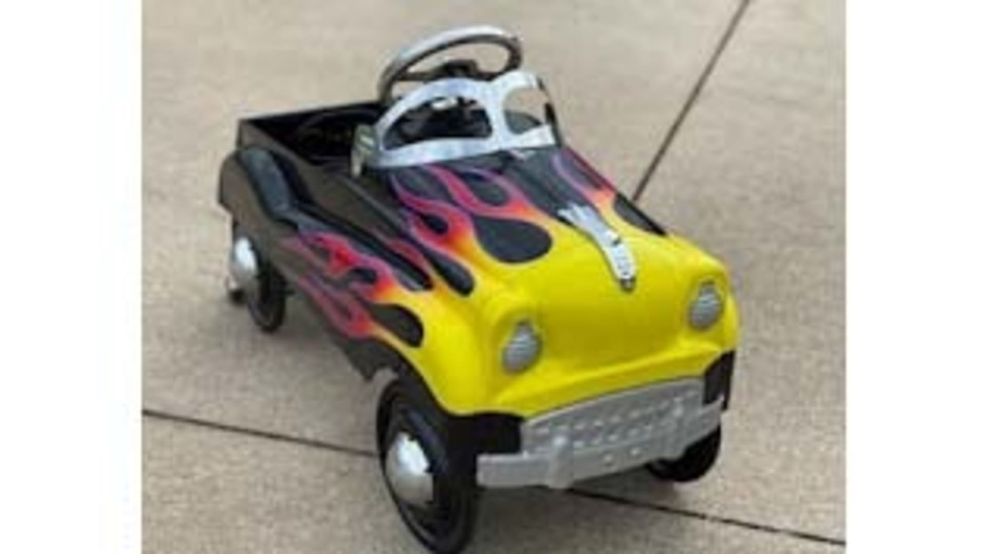Hot Rod Pedal Car at Tulsa 2021 as Z224 Mecum Auctions