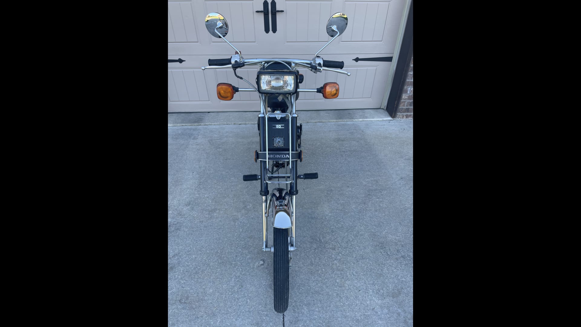 1982 Curing Kids Cancer Honda Urban Express Moped at Tulsa 2021 as Z398