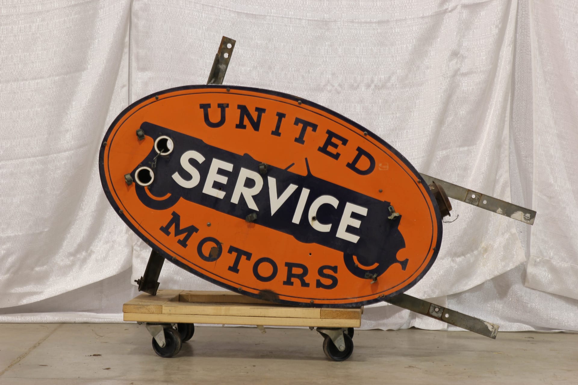 United Motors Service 36x21x12 at The Walker Sign Collection 2015 as