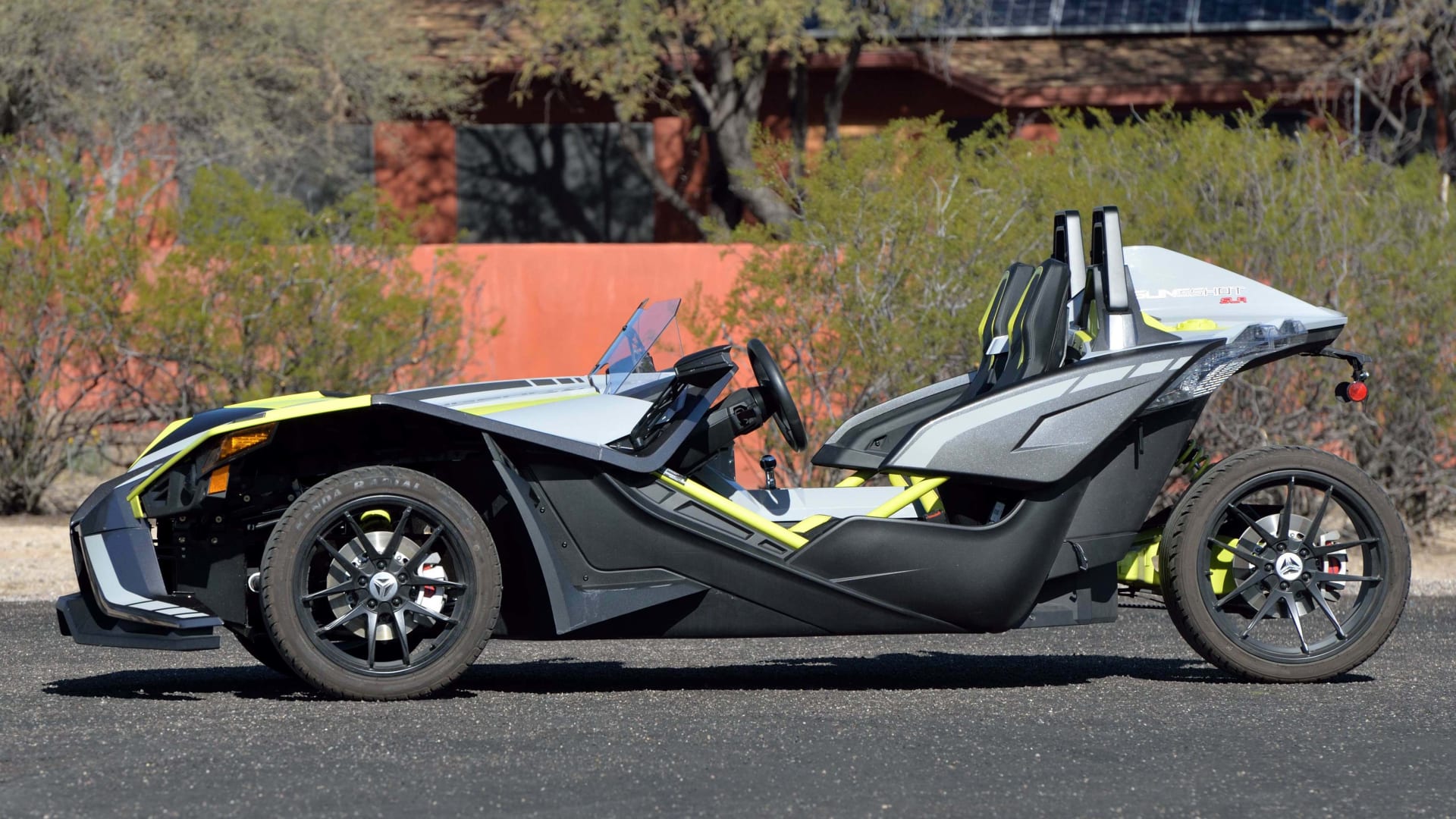 2018 Polaris Slingshot SLR at Glendale 2023 as F81 Mecum Auctions