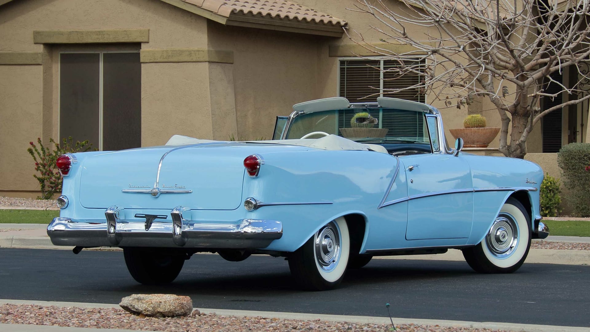 Oldsmobile Starfire 98 Cabriolet 1954 – Miniature 1/43 Conquest Models – Rouge Et Blanc