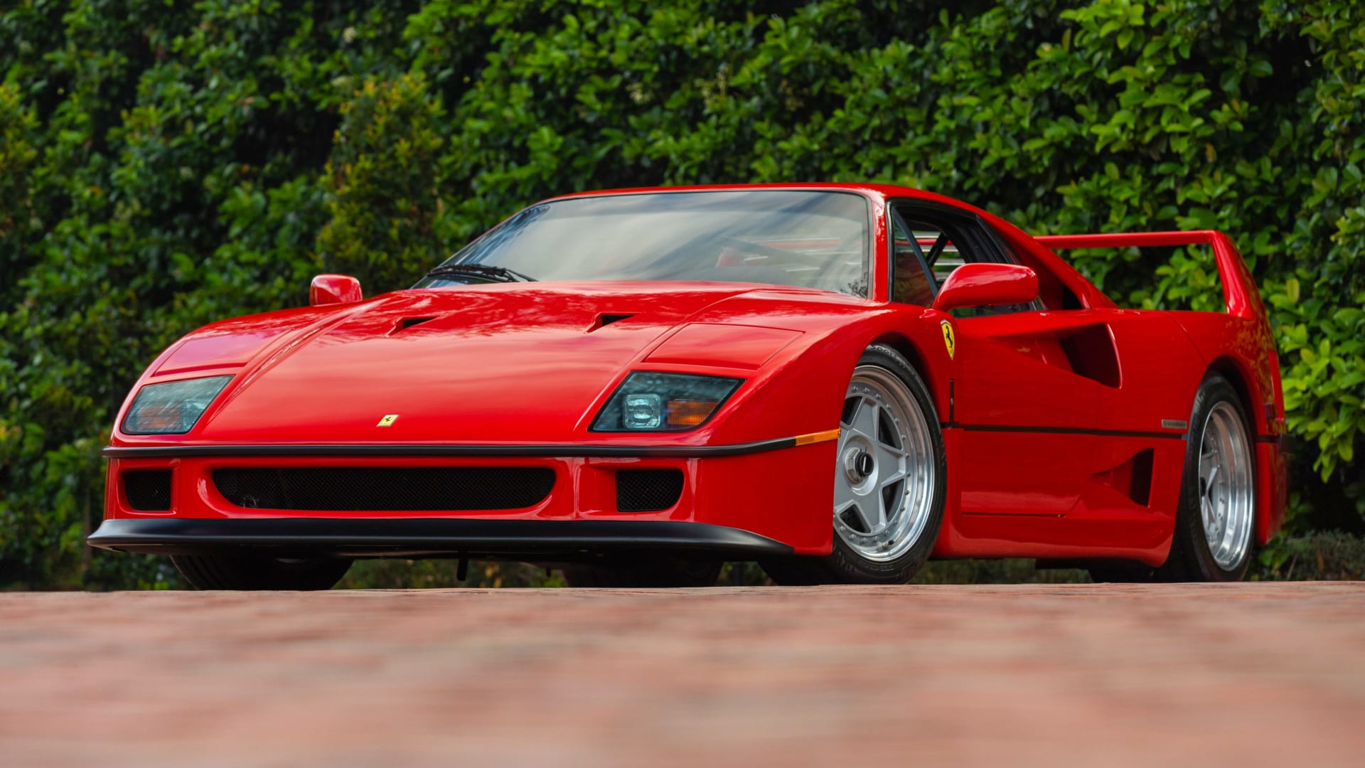 1990 Ferrari F40 at Glendale 2023 as S137 - Mecum Auctions