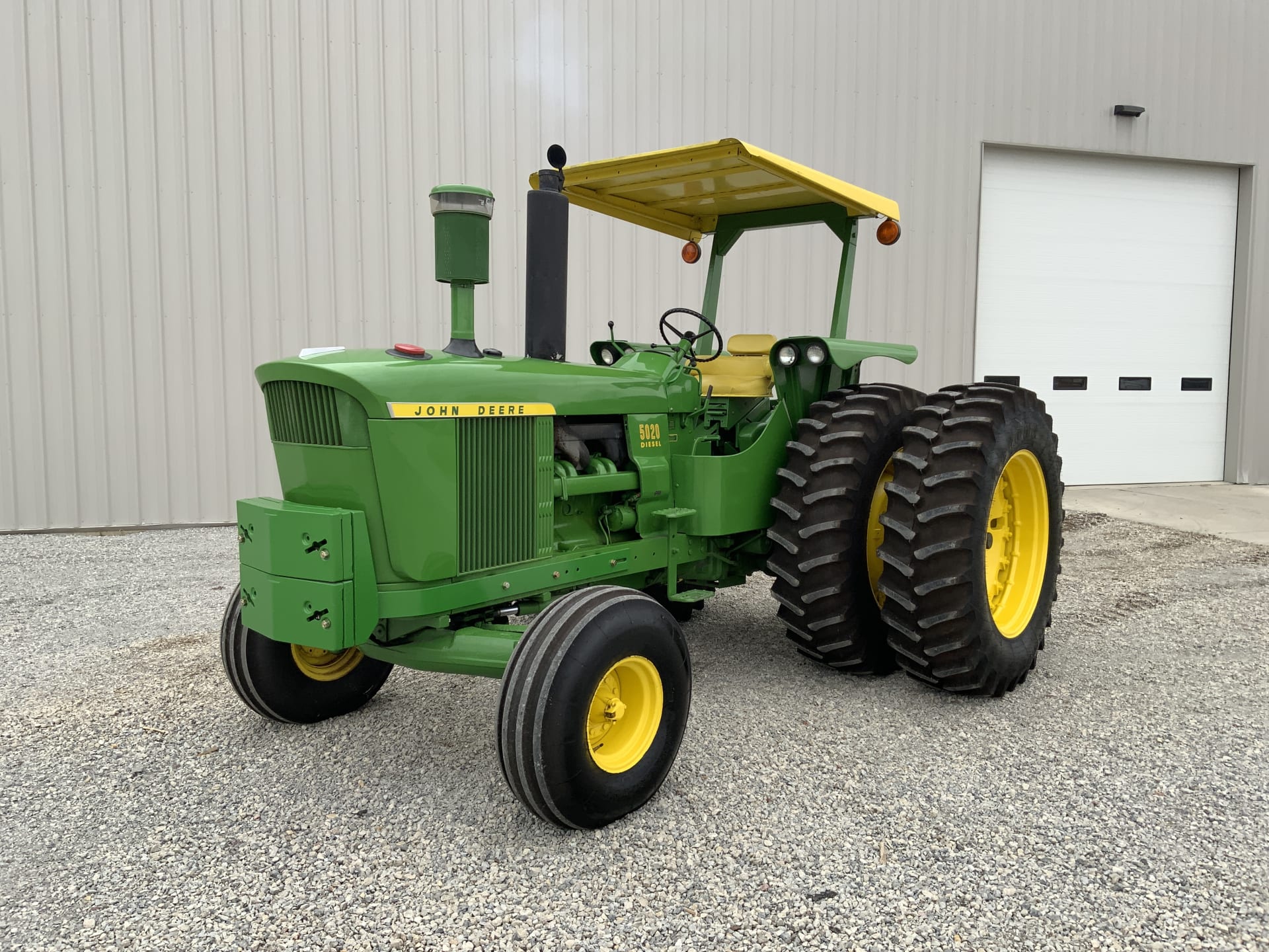 1971 John Deere 5020 With Duals at Gone Farmin' Spring Classic 2023 as