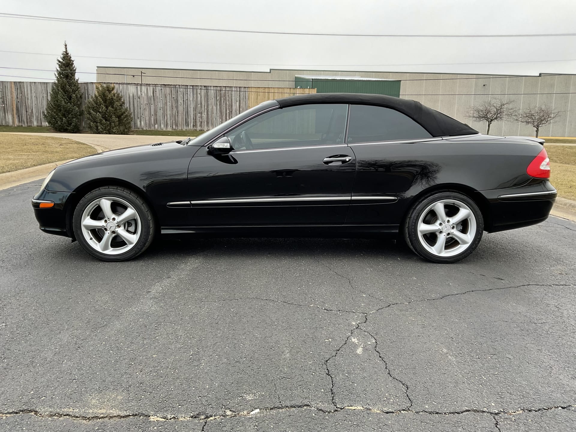 2004 MercedesBenz CLK320 Convertible at Houston 2023 as T194 Mecum