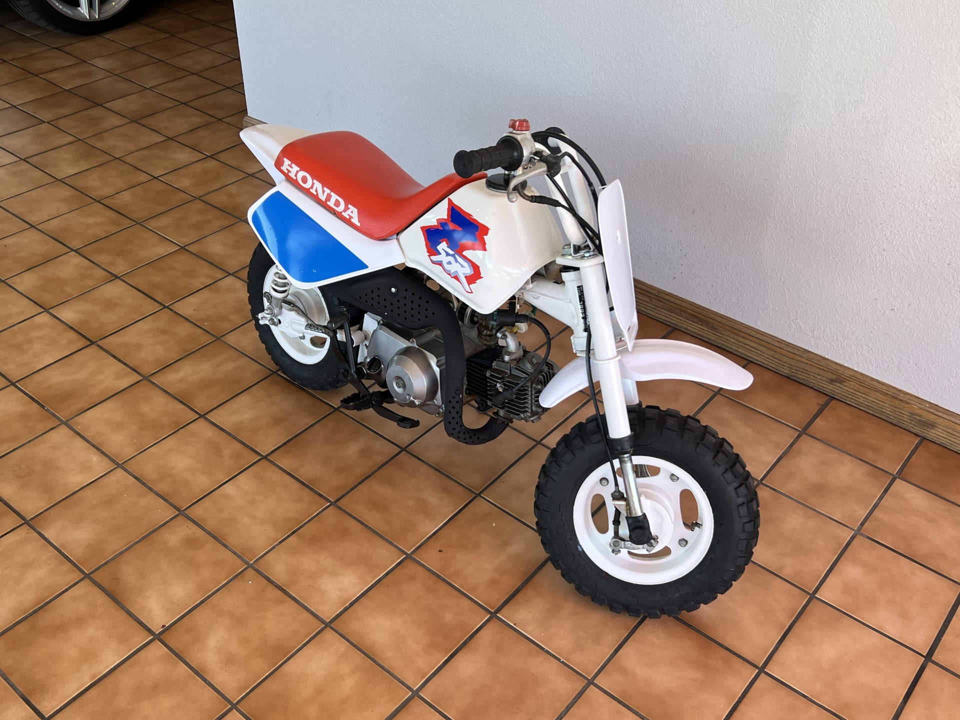 1993 Honda Z50R at Glendale 2023 as W2.1 Mecum Auctions