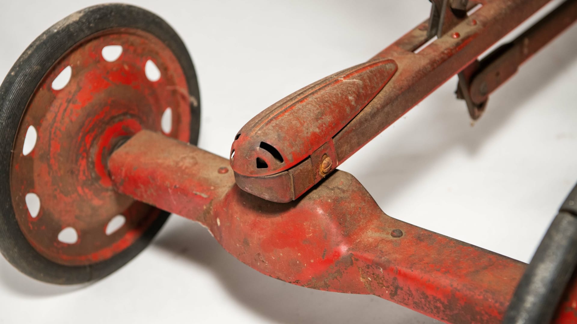 Parsons Irish Mail Push Cart at Gone Farmin' Spring Classic 2023 as