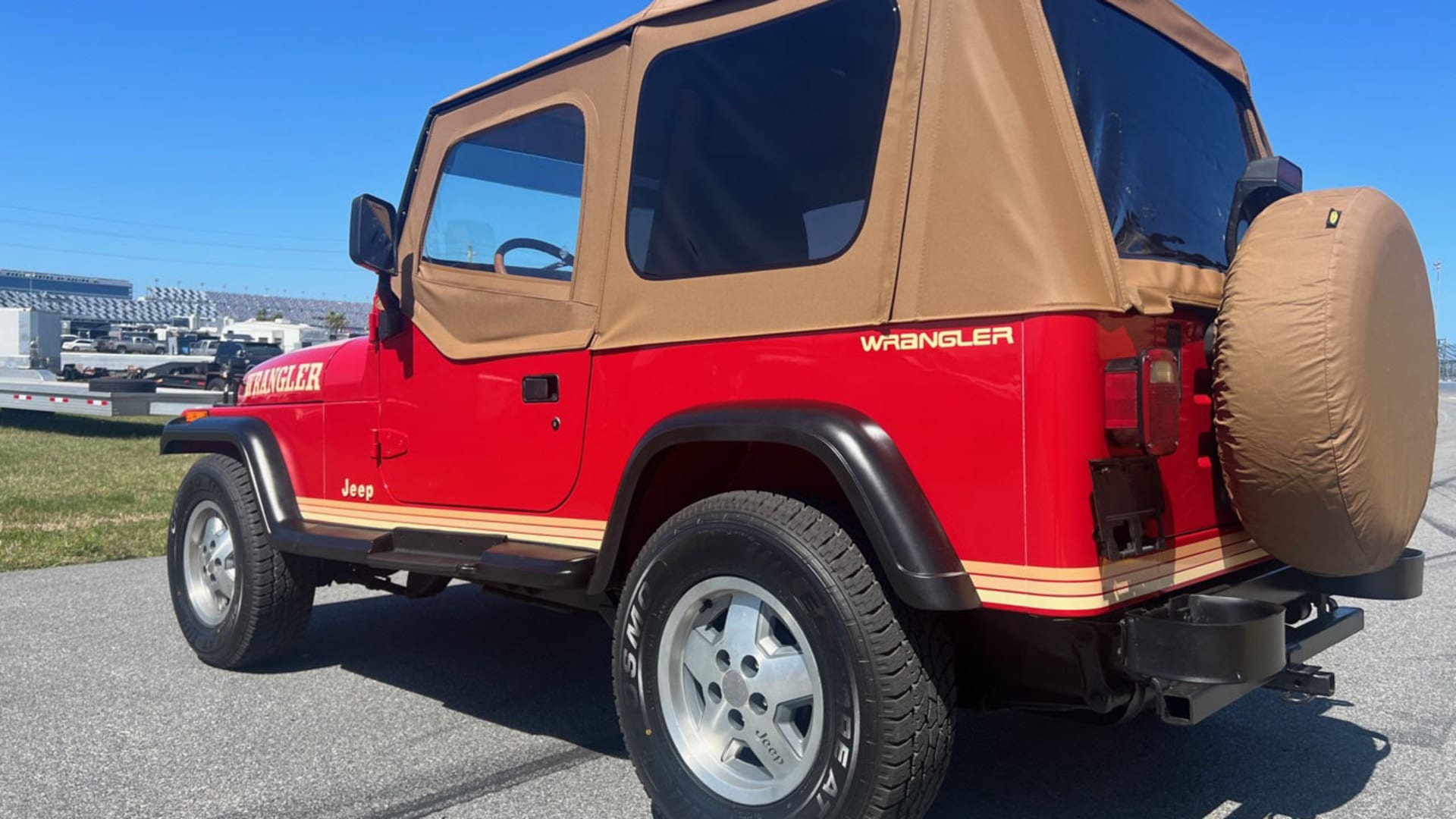 1994 Jeep Wrangler at Indy 2023 as W90 Mecum Auctions