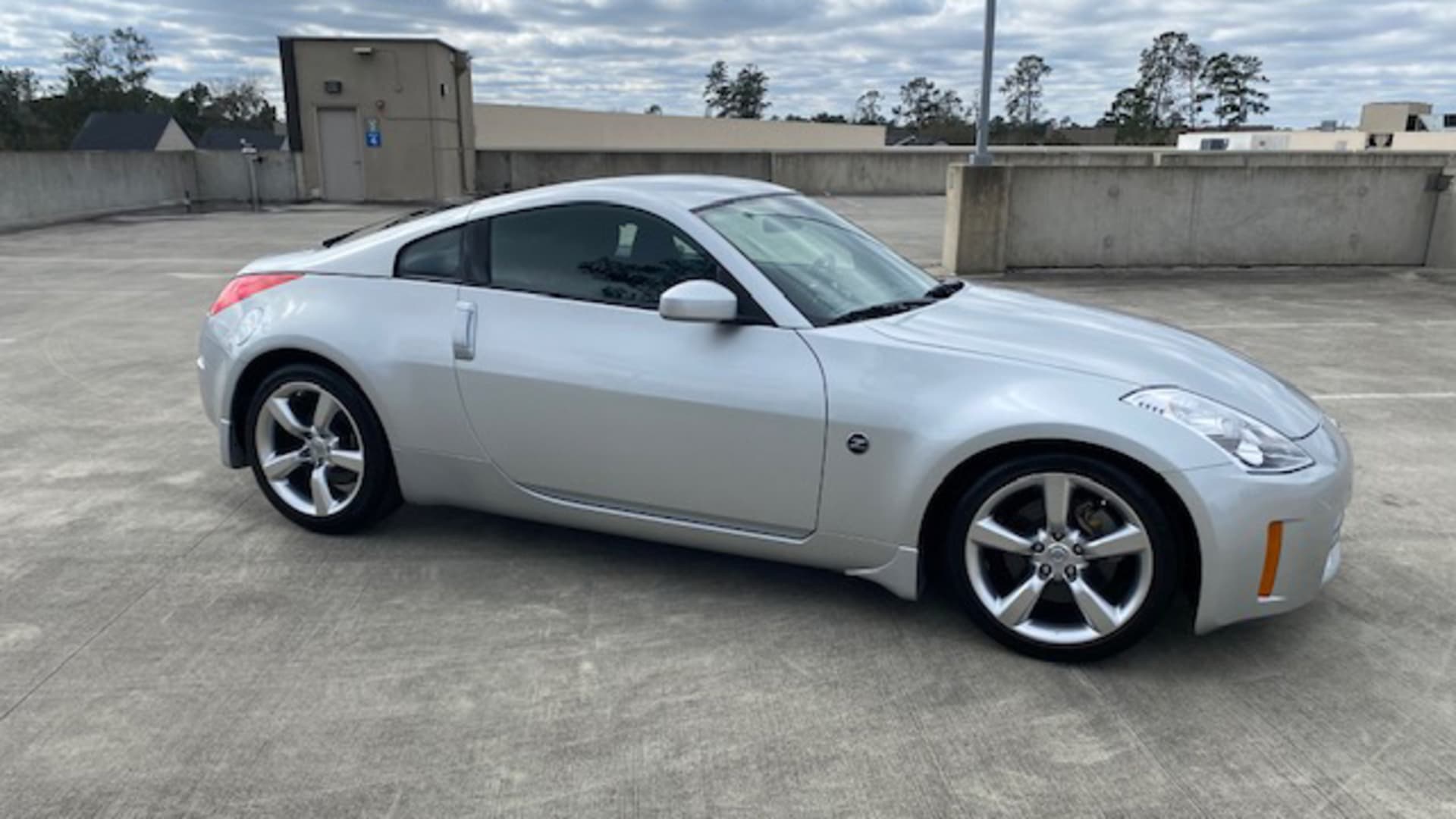 2006 Nissan 350Z at Houston 2023 as S67.1 Mecum Auctions