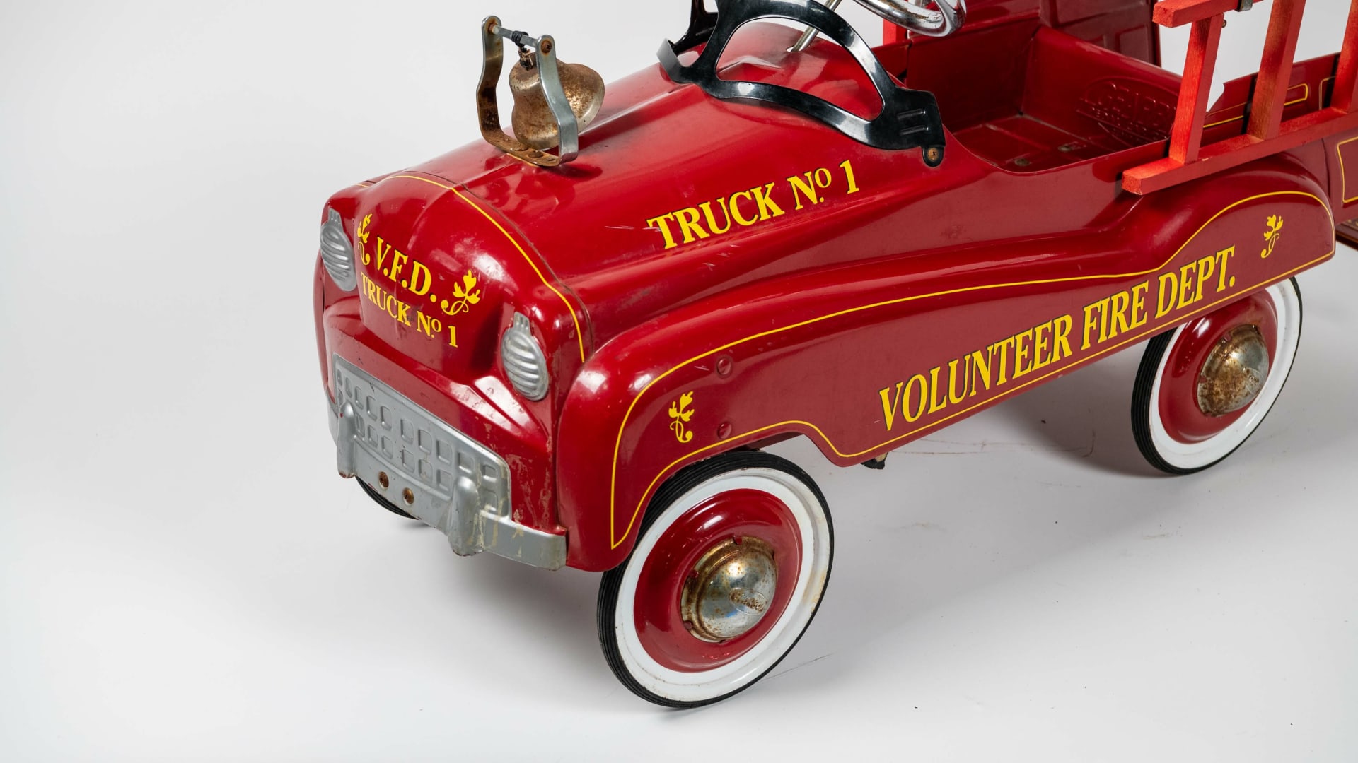 Gearbox Volunteer Fire Department Pedal Car at Indy 2023 as M339 ...