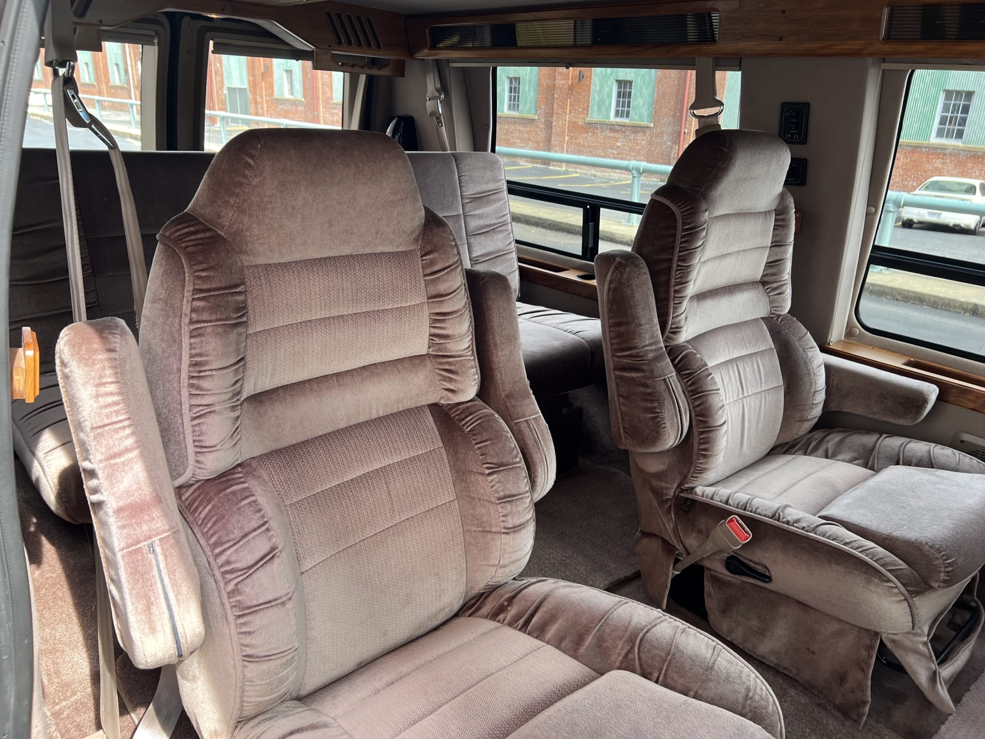 1997 Ford E150 Tuscany Conversion Van at Houston 2023 asF83 Mecum