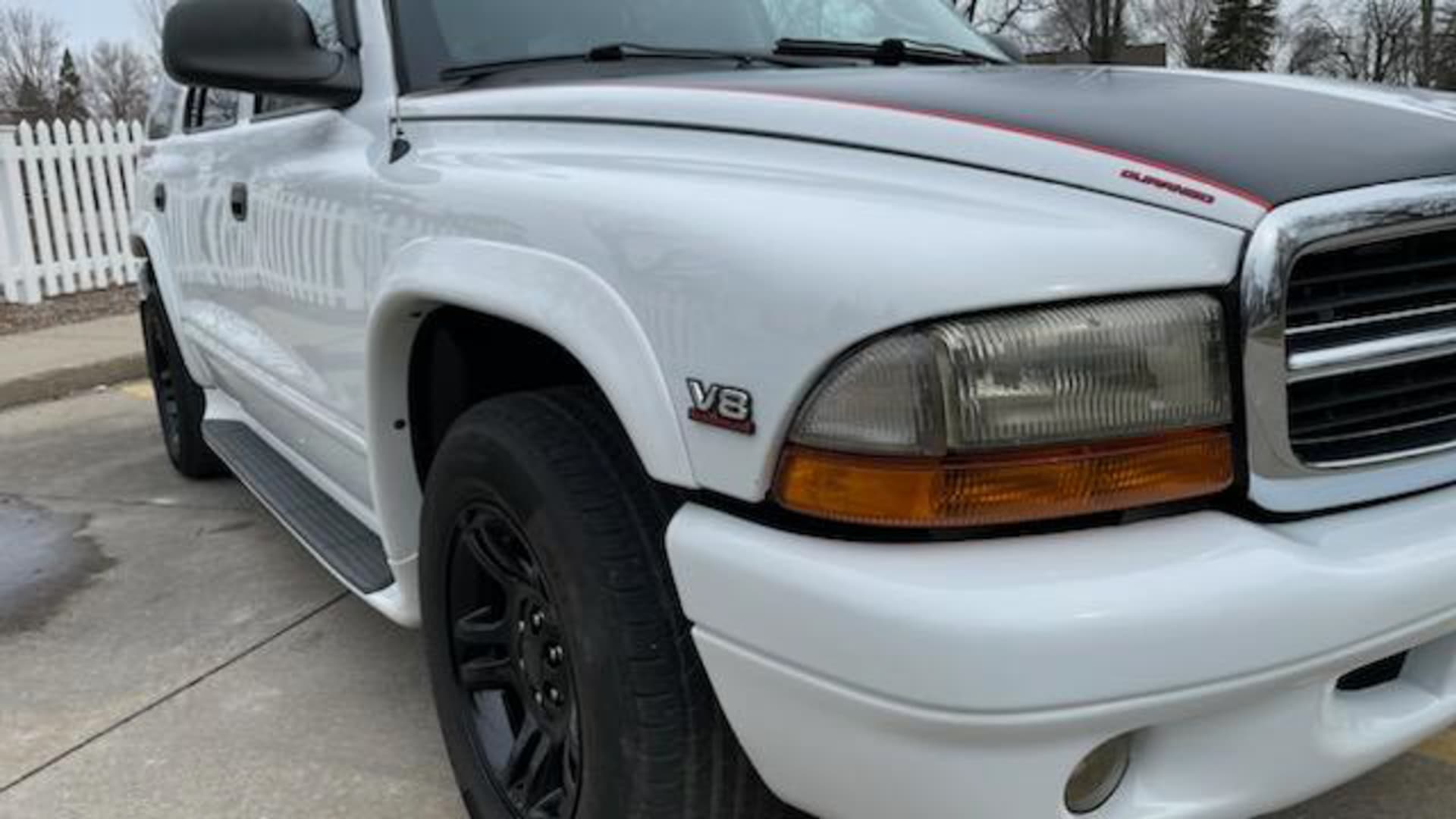 2002 Dodge Durango at Indy 2023 as G280 Mecum Auctions