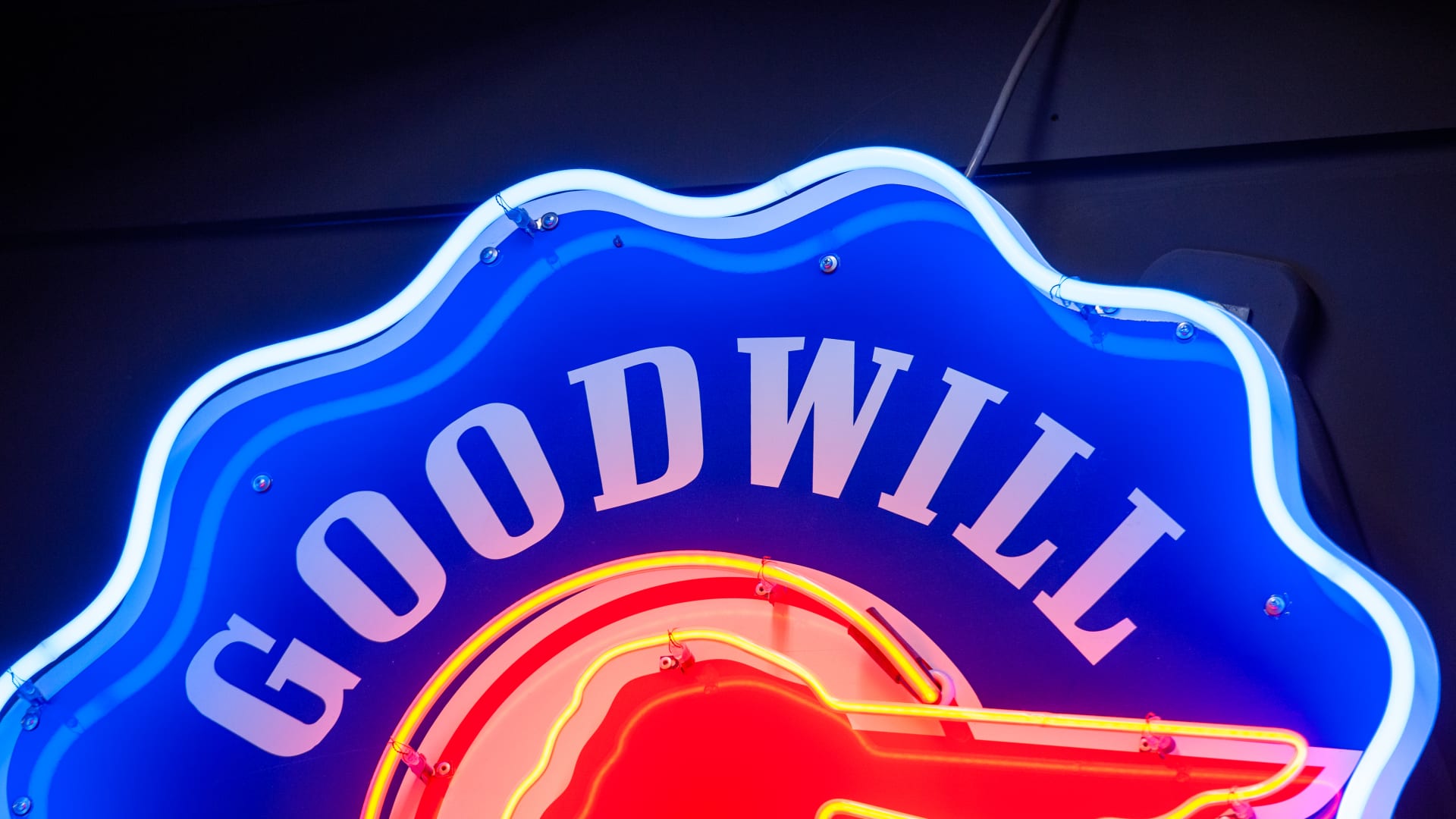 Pontiac Goodwill Used Cars Single Sided Tin Neon Sign at The World s