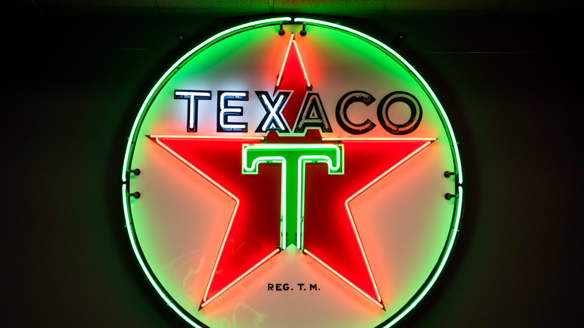 1957 Texaco Single-Sided Animated Porcelain Neon Sign at The World’s ...