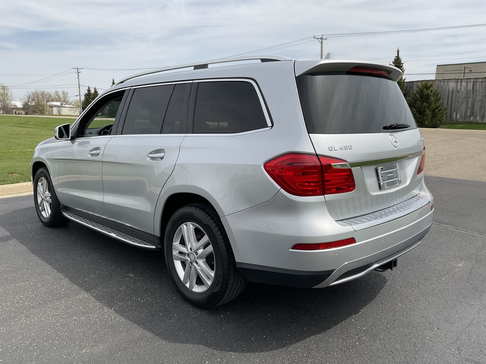 2015 MercedesBenz GL450 at Indy 2023 as K252.1 Mecum Auctions