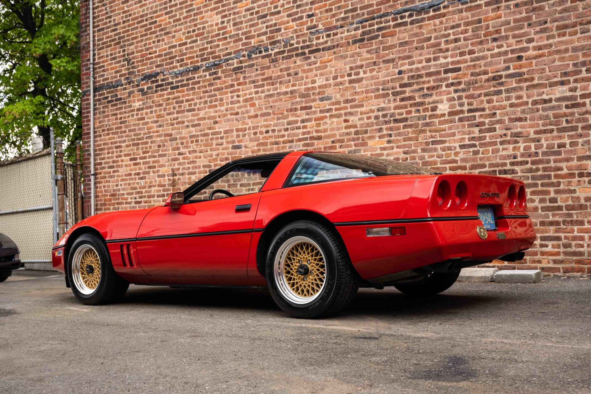 1985 Chevrolet Corvette Coupe at Indy 2022 as G111.1 - Auctions