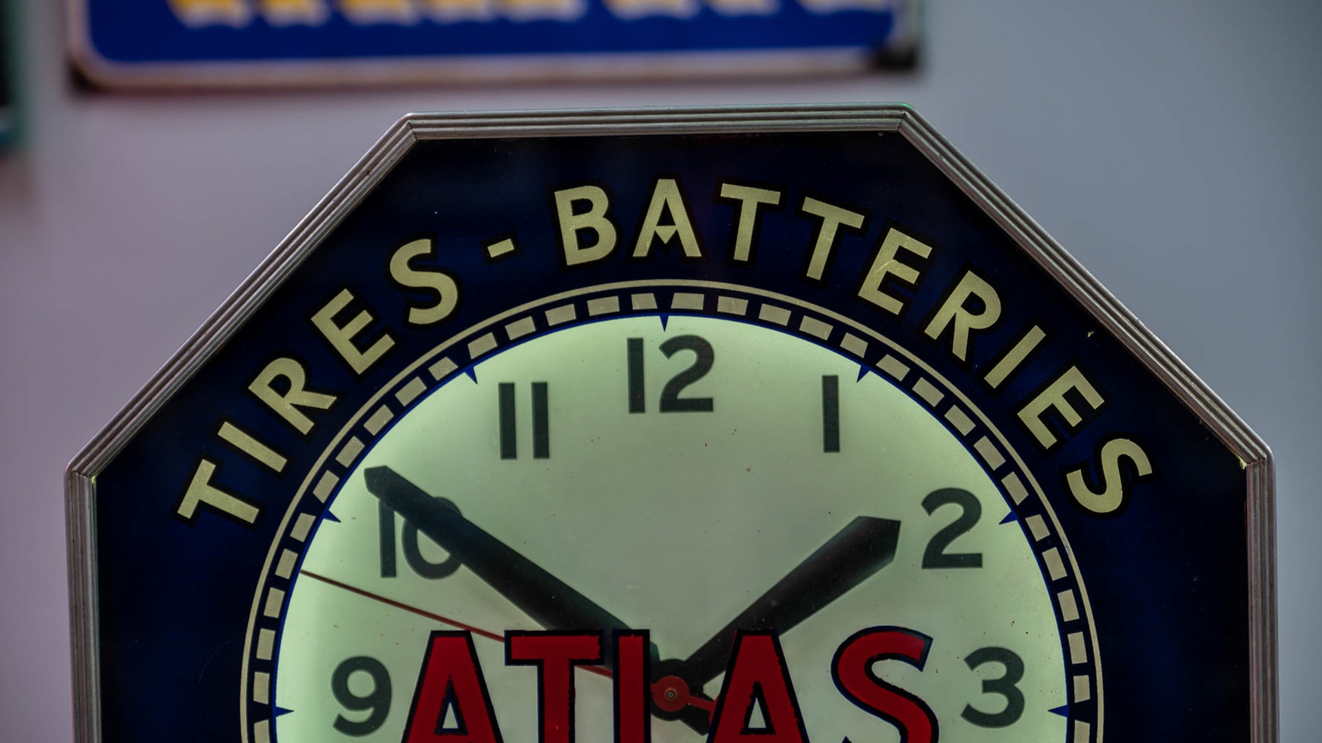 Atlas Tires, Batteries, Accessories Neon Clock at The World’s Largest