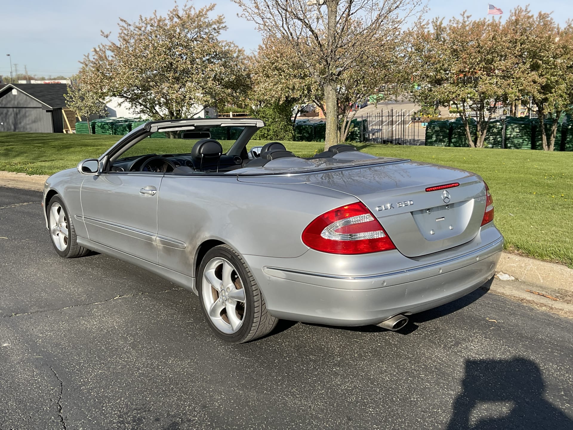 2005 MercedesBenz CLK320 Convertible at Indy 2023 as K243.1 Mecum