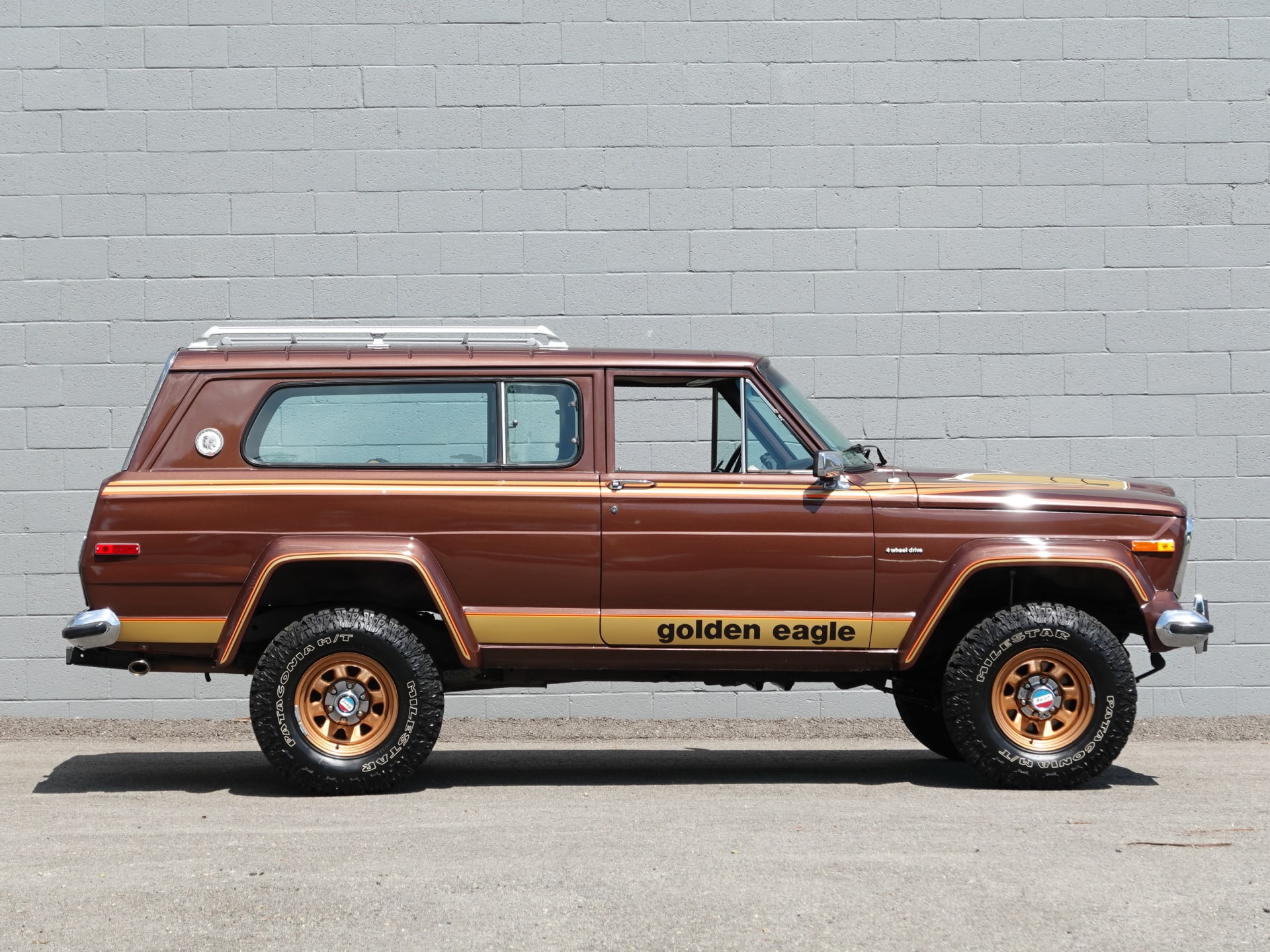 Fascinating Golden Eagle Jeep Cherokee Gallery