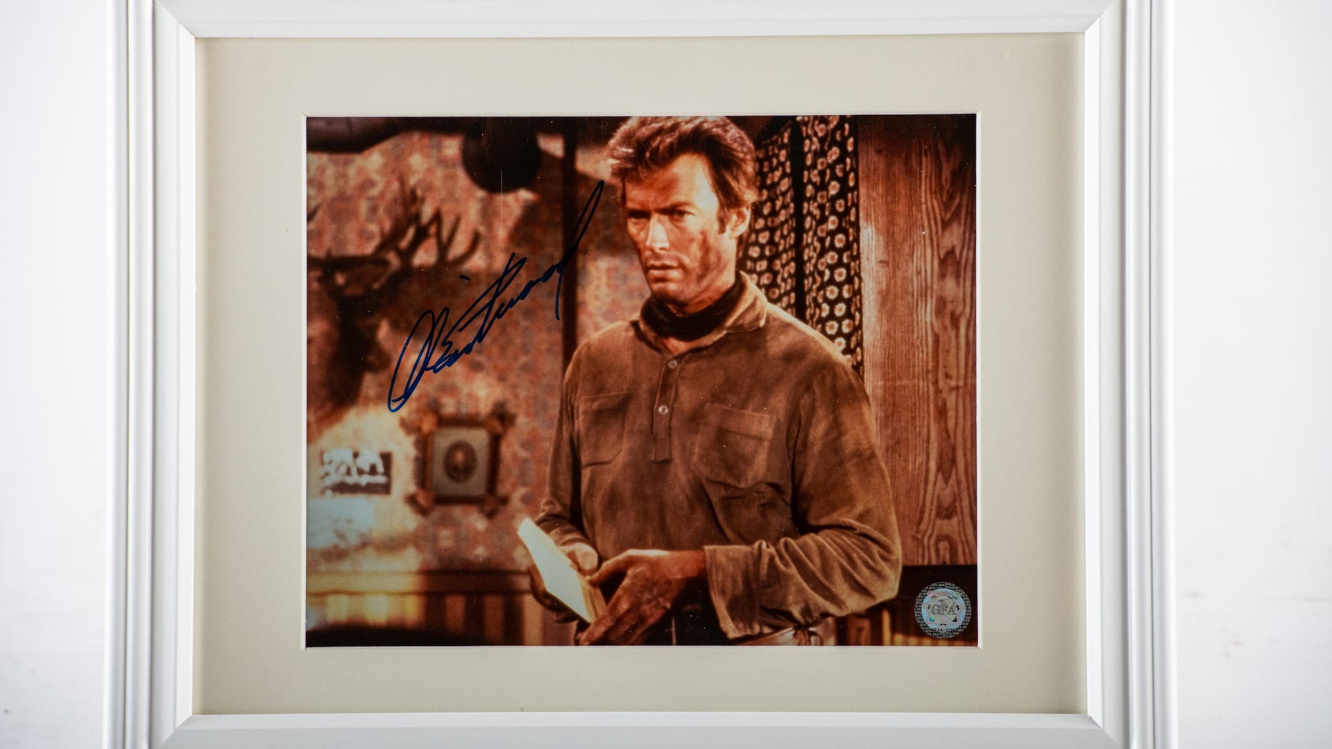Clint Eastwood Signed Photograph at Indy 2023 as Z234 Mecum Auctions