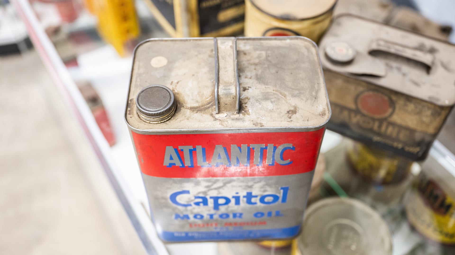 Atlantic Motor Oil 2Gallon Oil Can at The World’s Largest Road Art