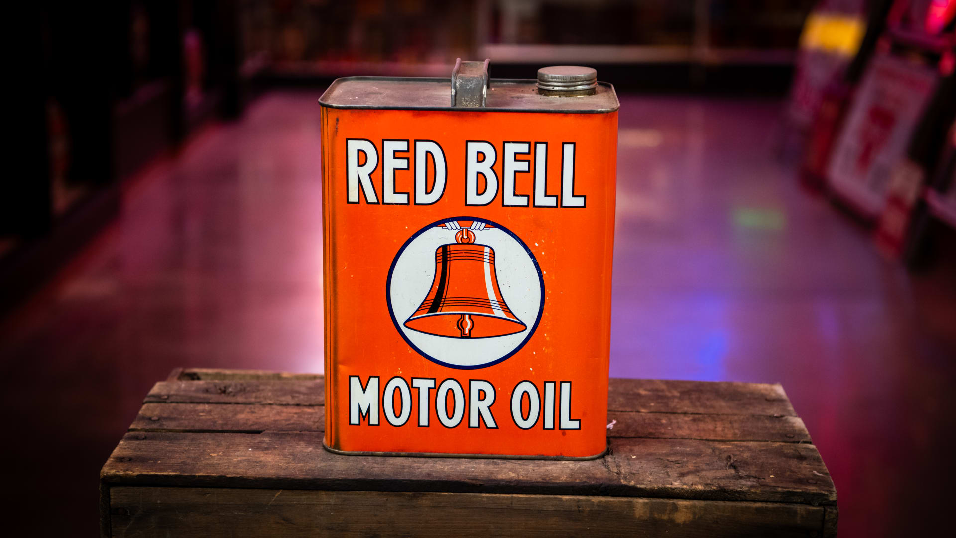 Red Bell Motor Oil 2Gallon Oil Can at The World’s Largest Road Art