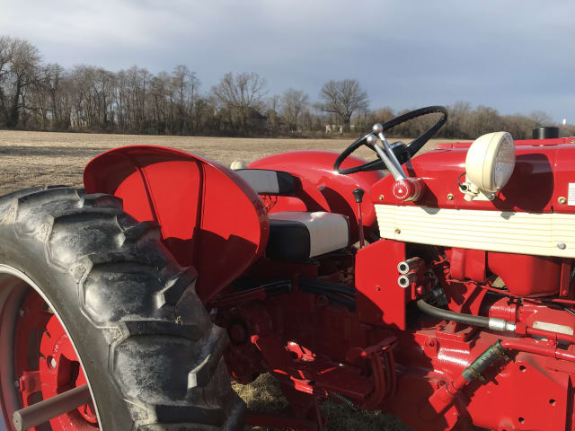 1959 Farmall 340 at Gone Farmin' Spring Classic 2021 as F120 - Mecum
