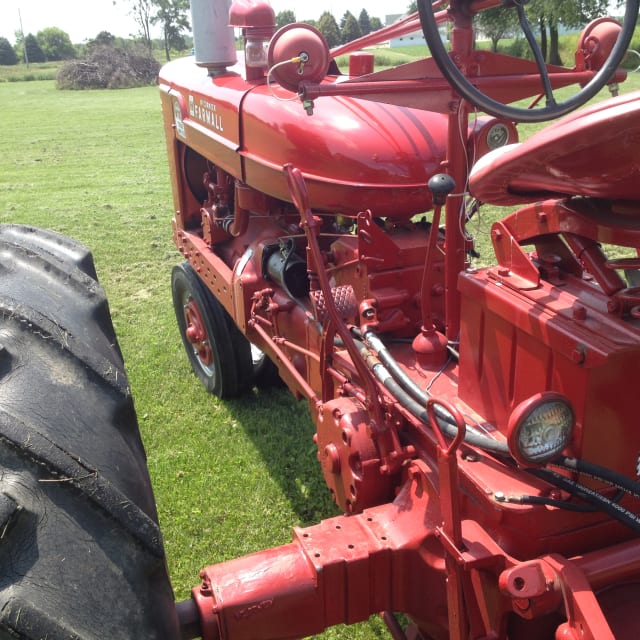 1954 Farmall Super MTA at Gone Farmin' Harrisburg 2015 as G82 Mecum