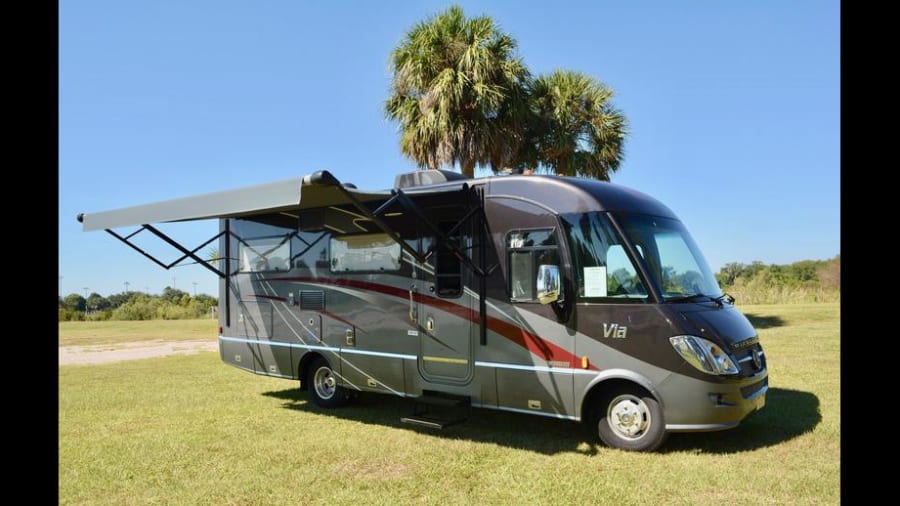 2017 Winnebago Via 25P at Kissimmee 2020 as K313 Mecum Auctions