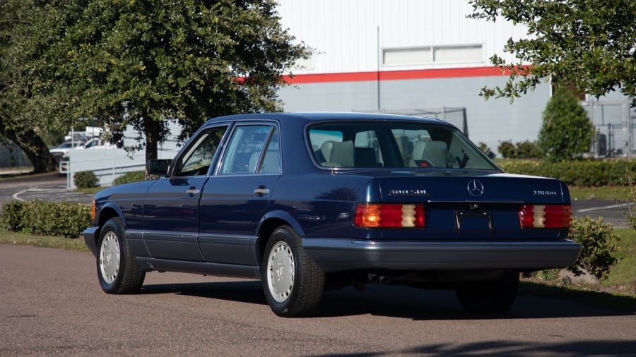 1986 MercedesBenz 300SDL at Kissimmee 2022 as L33 Mecum Auctions