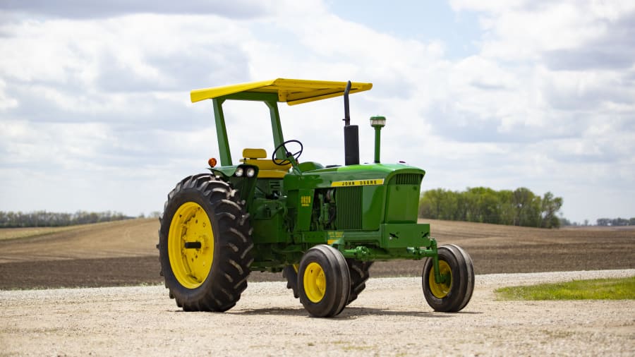 1969 John Deere 3020 at Gone Farmin' Fall Premier 2021 as S33 Mecum